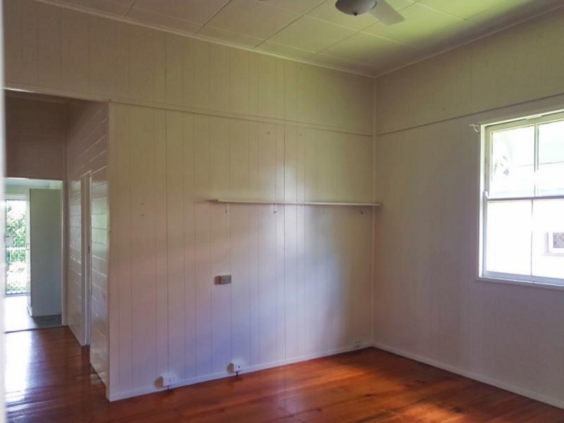 285 East Street, Depot Hill QLD 4700